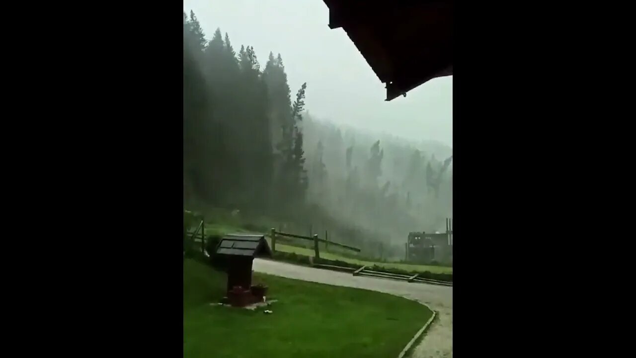 Massive thunderstorm hits Dolomites, Italy