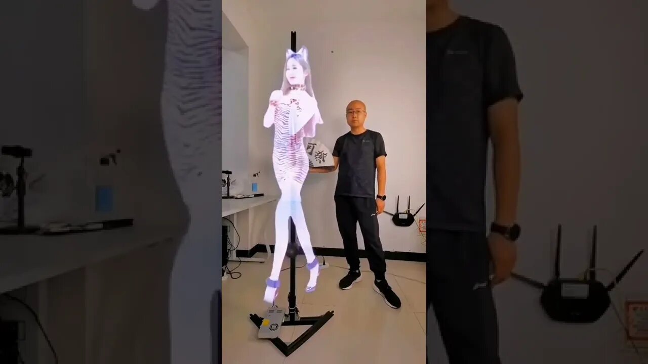 Hologram Fan