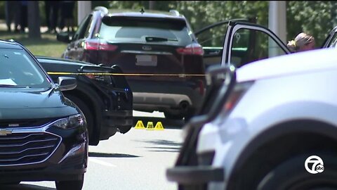 2 killed, 1 critically injured in drive-by