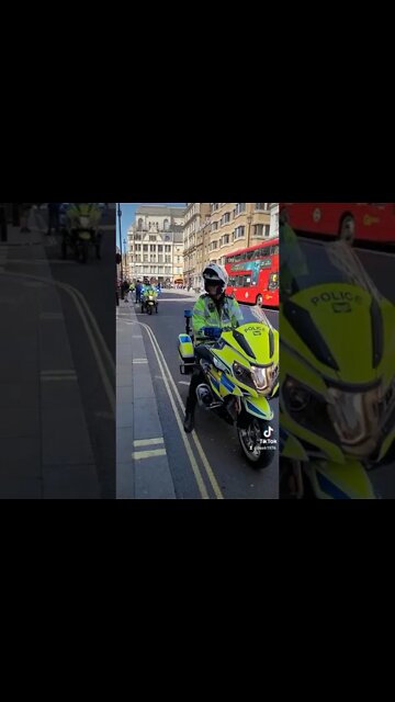 #metpolice #policebikes #police