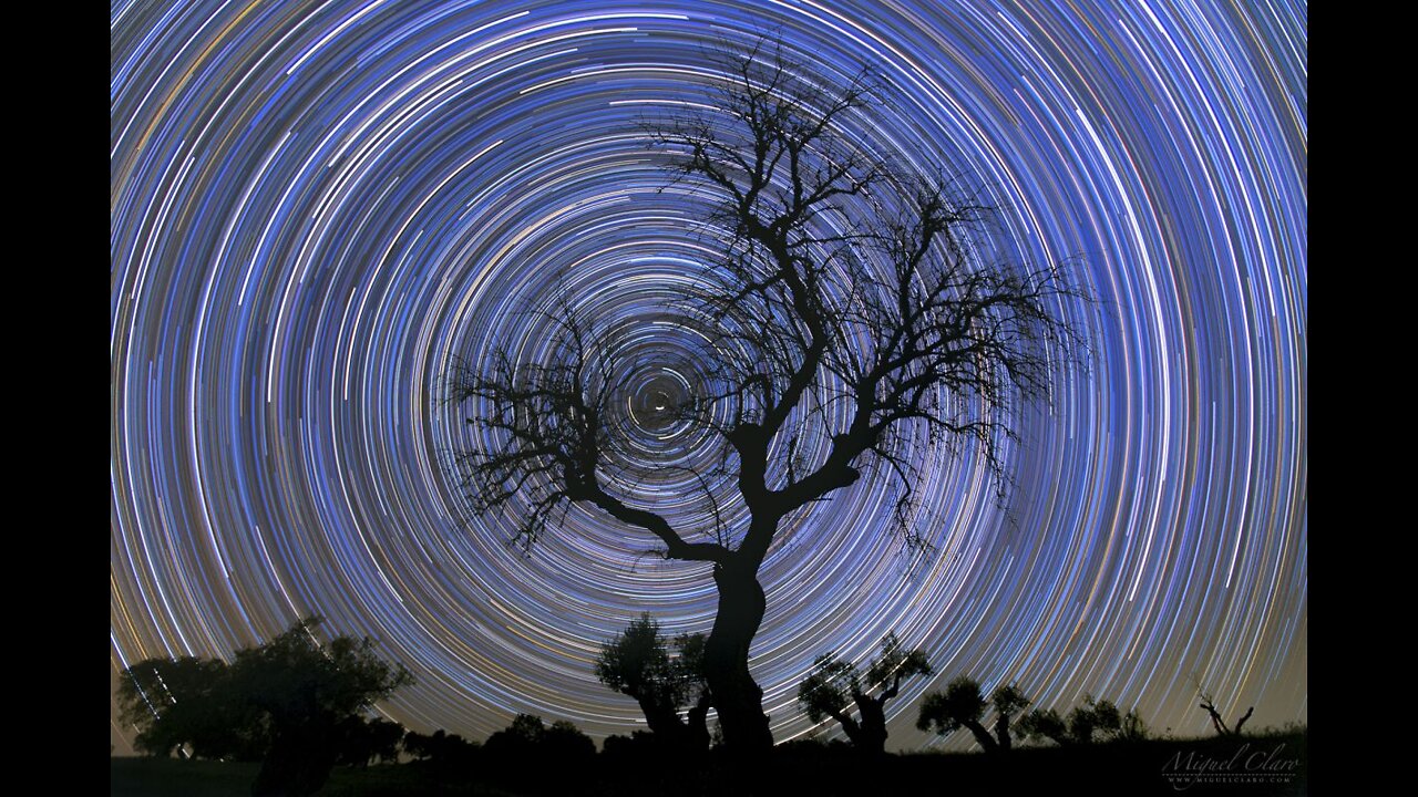 Denying Your Own Existence ~ NASA Chicanery Or A Mandela Affected Sky?