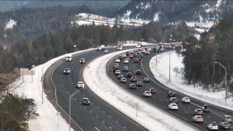 'It's like hell': Evergreen couple frustrated with fighting Floyd Hill winter traffic