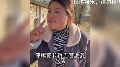 【每日笑星】盘点当代年轻人硬核打招呼方式，方式不错就是有点费人!太好笑了