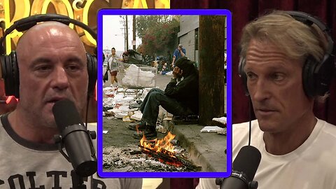 How much Money Mark Laita Gives Out Daily to be Safe in Skid Row | Joe Rogan Experience