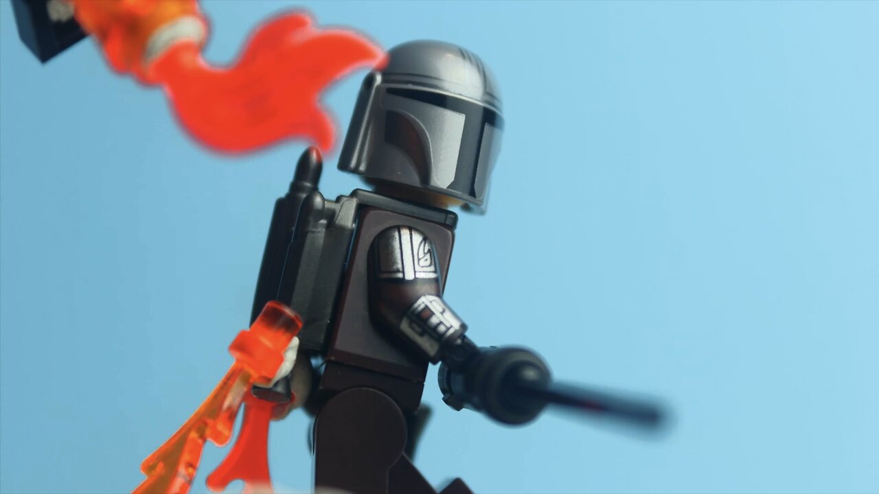 The Mandalorian Christmas Fight | LEGO Stop Motion