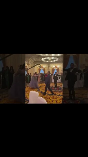 ЧЕЧЕНСКАЯ ЛЕЗГИНКА ДЕВУШКА И ПАРЕНЬ КРАСИВО ТАНЦУЮТ