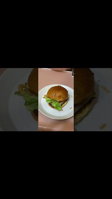 Homemade burgers I made 🍔