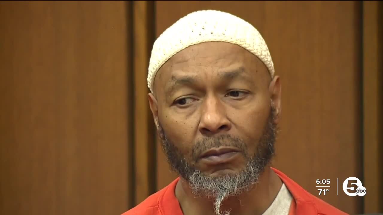 Man convicted of 1987 murder fights for new trial