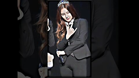 Queen south Korea Nancy Momoland 