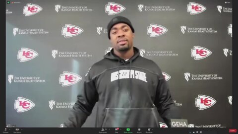 Chiefs DT Chris Jones isn't the biggest fan of social media