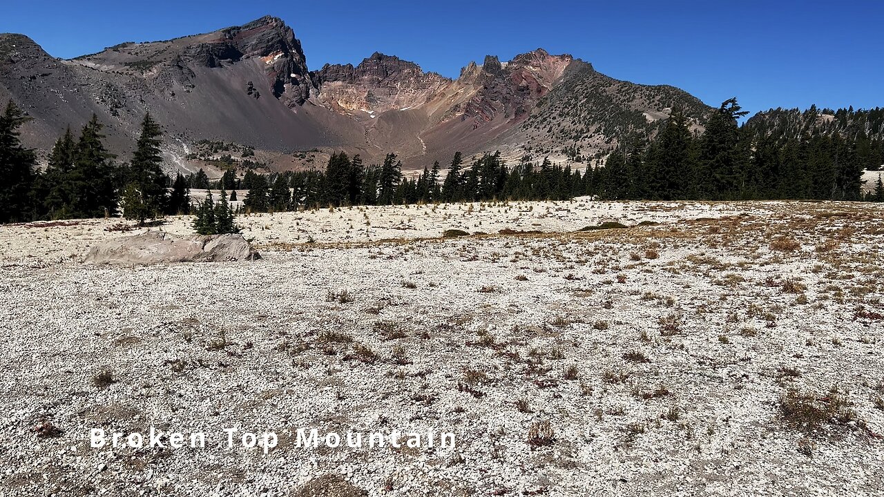 Hiking by Broken Top in Three Sisters Wilderness Back Towards Todd Trailhead | 4K | Central Oregon