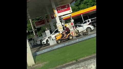 When you don’t got a car but you got an imagination!