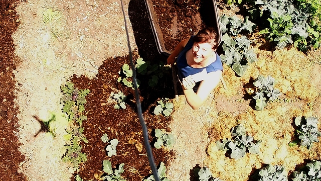 Husband won't pick up shovel to help wife in the garden. Here's why.