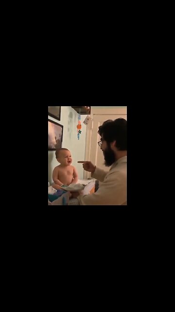 Seeing a baby learn is truly magical #fatherlove #bondingtime #bondingwithbaby #bondingwithfamily