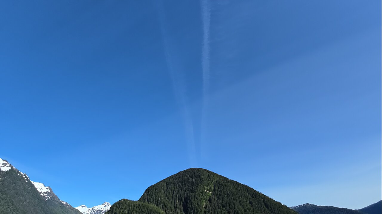 Heavy Chemtrail GeoEngineering Operations over Southeast Alaska Yesterday!