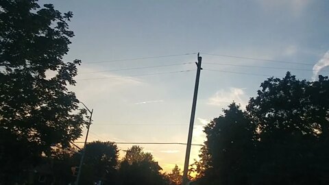 4 Chemtrail planes spraying from 8:15 to 8:45 pm on Saturday July 10, 2021