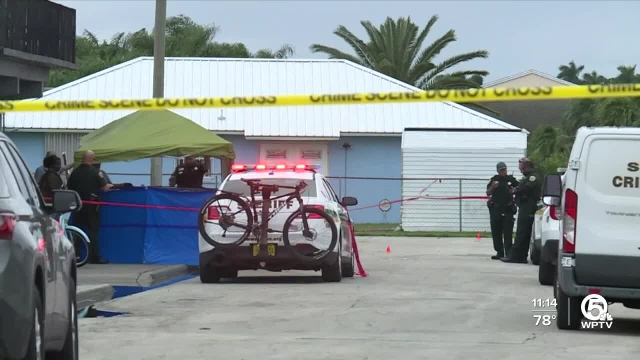 Deputies investigating fatal shooting in Pahokee