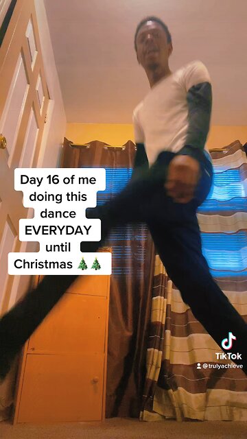 Day 16 of me doing this dance EVERYDAY until Christmas 🎄🎄