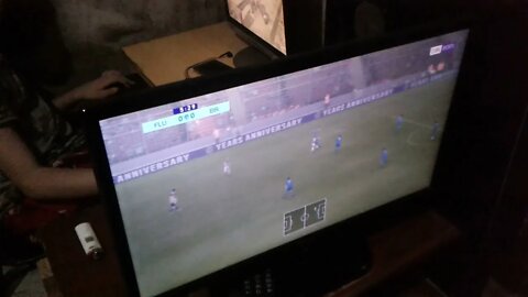 AMD Ryzen 5 - 3400G rodando Aster, pc 1 "Pes 2013" pc 2 "GTA5"