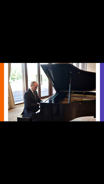 Vladamir Putin Plays Oh Canada