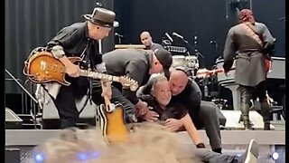 Bruce Springsteen Face Plants During Concert