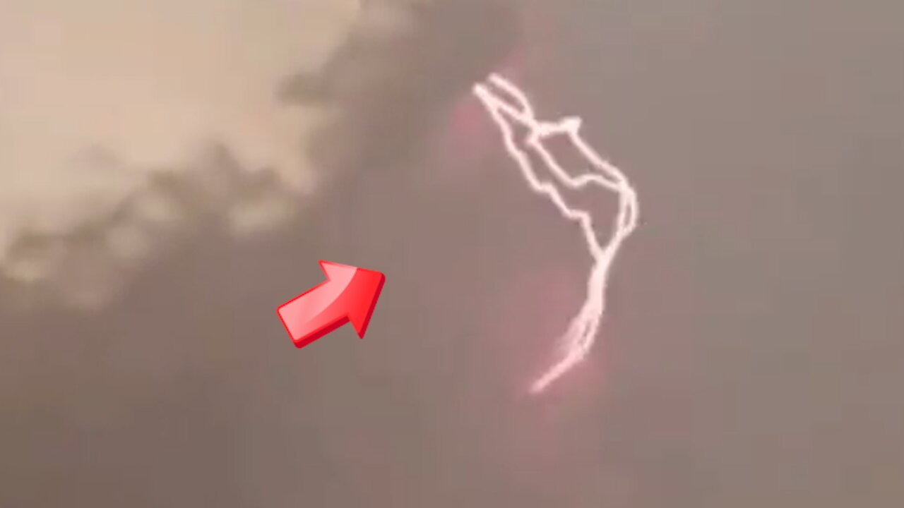 Lightning doesn not just flash in an instant it can glow for a long time [Mysterious]