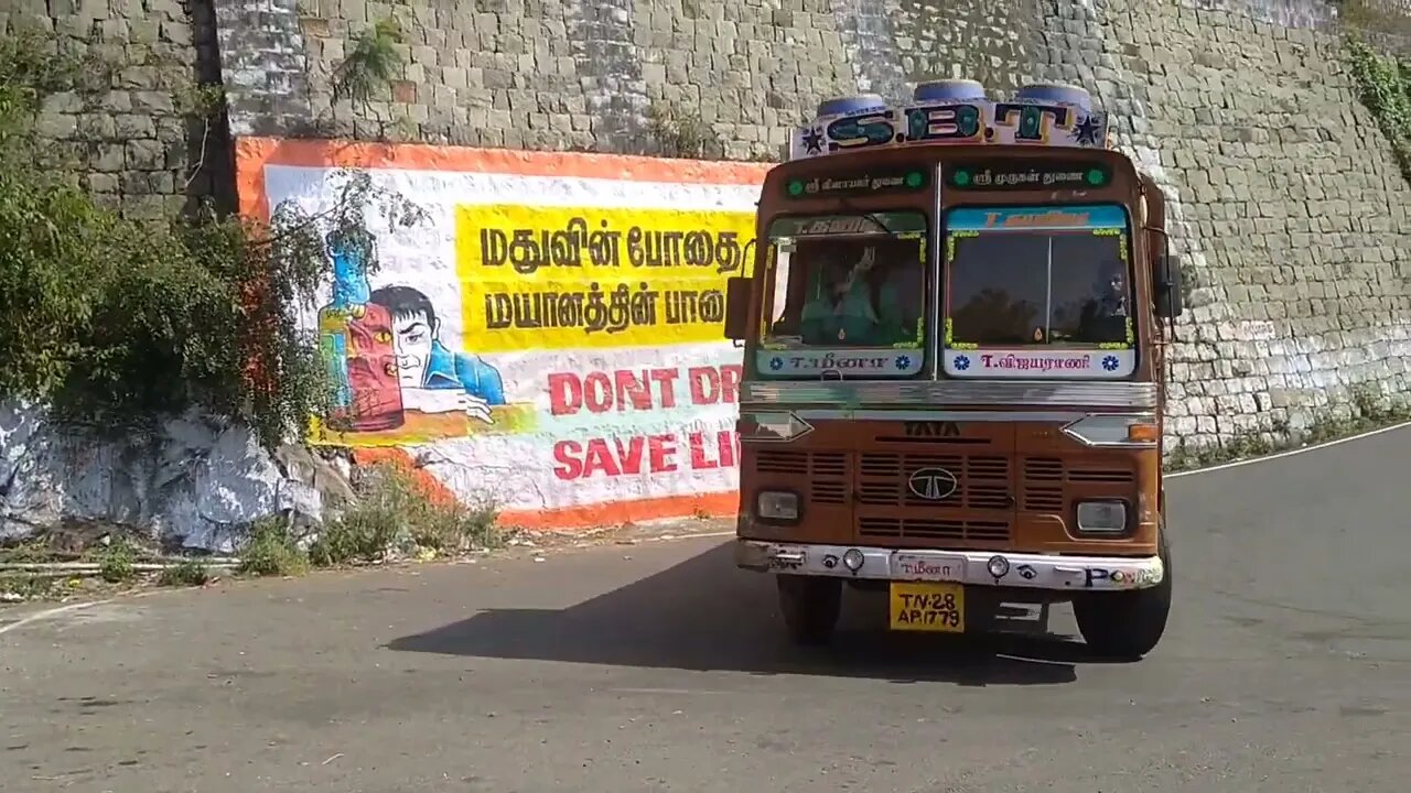 Online Anand: Heavy Load Lorry Turning Old Man Risk Drive Hairpin Bend Kollimalai Hills Road