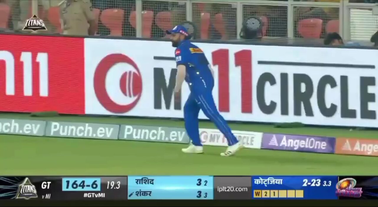 hardik pandya Rohit Sharma ko field pe