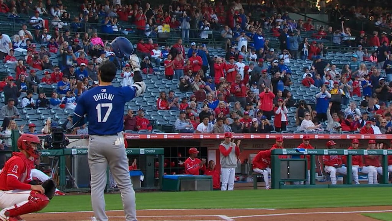 Shohei Ohtani's standing ovation