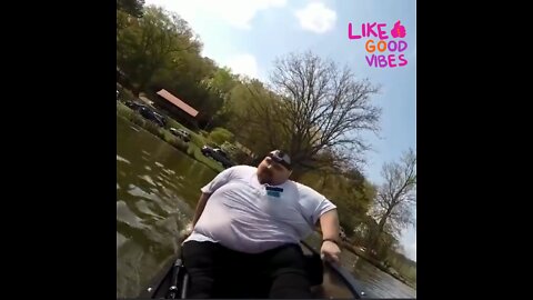 professional chubby in kayak lol