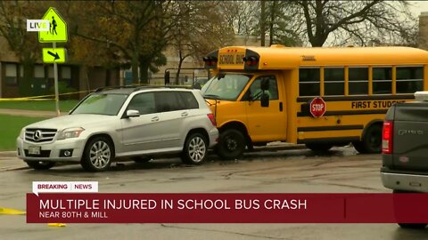 School bus crash in Milwaukee: Multiple people brought to local hospitals near 80th and Mill