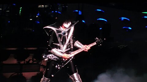 KISS - Tommy Thayer - Shooting Down Space Ships Solo