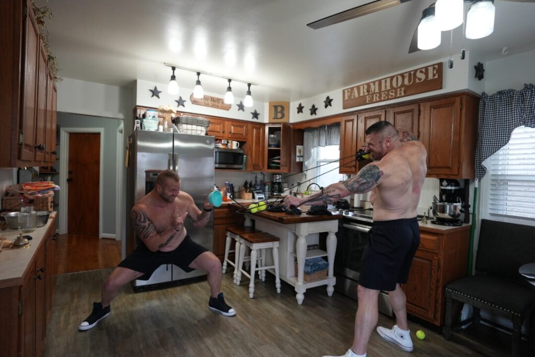 Giant Slingshot Tennis Ball Pain Test!!! April 9, 2023