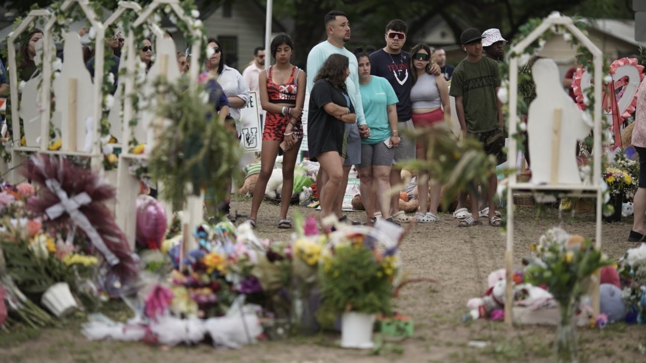 Uvalde, Texas, Marks A Sober Memorial Day