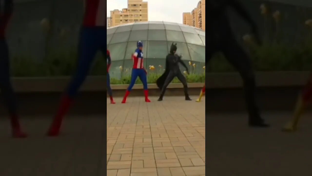 DANÇANDO CAPITÃO AMÉRICA, BATMAN, THE FLASH E HOMEM-ARANHA NA LIGA DA ALEGRIA, LIKE