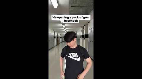 Opening a pack of gum in school be like: