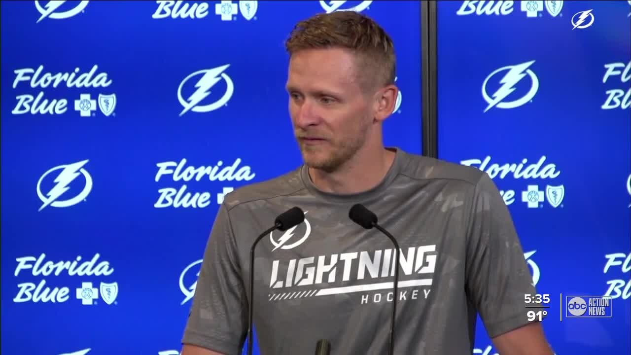 Corey Perry joins Lightning hoping to win another Stanley Cup