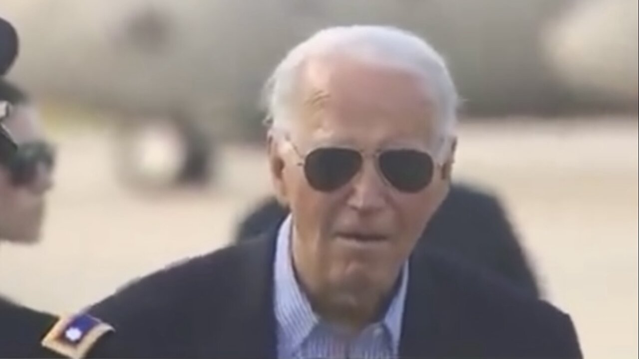 JOE BIDEN BODY DOUBLE CAUGHT ON CAMERA SNEAKING BY ⚠️