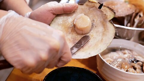 Japanese Food - GIANT KING CRAB, SCALLOPS, AND CAVIAR Koyo Seafood