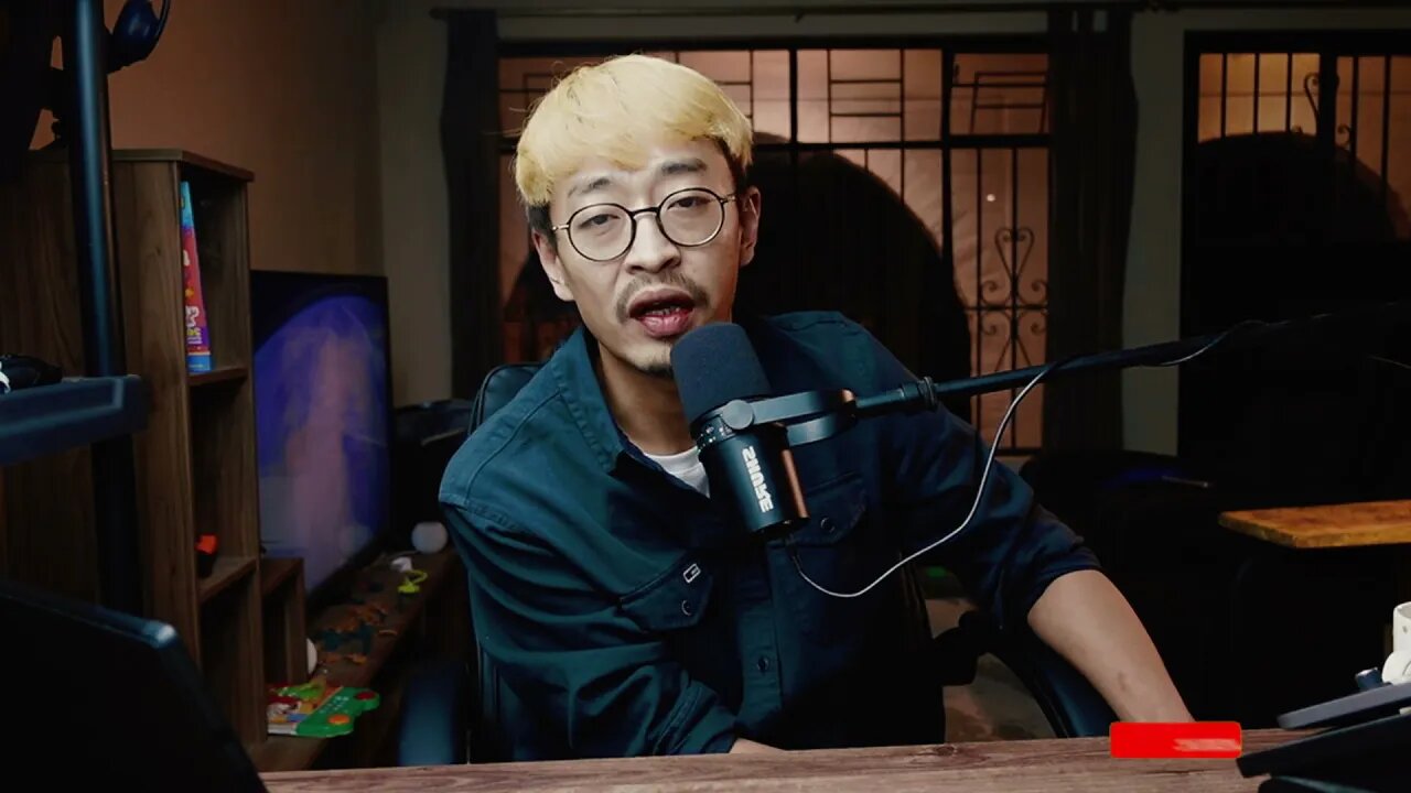黄明志用小粉红为灵感创作玻璃心 20211018_E91