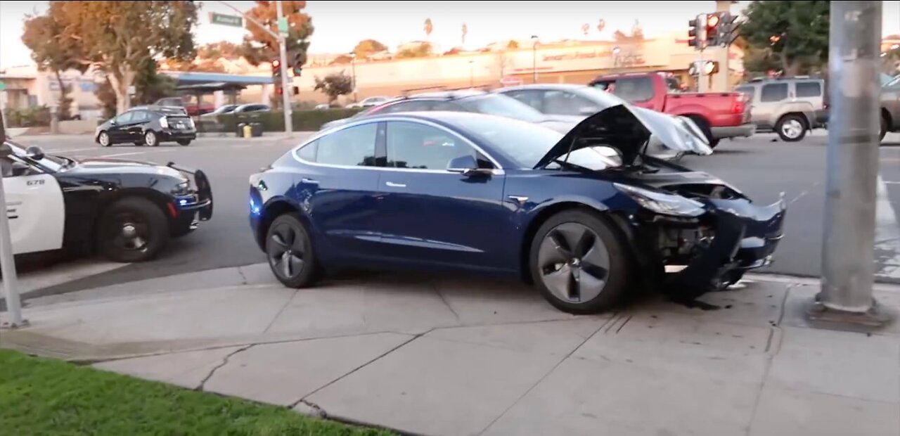 Tesla Crash and Fail Compilation