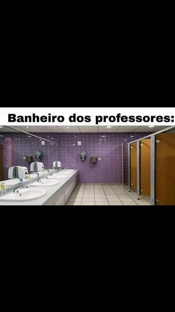 Memes em imagens #25 - banheiro dos professores #shorts