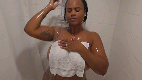 Wash my hair with me π Will the rag slip?? βΊοΈ #lingerie