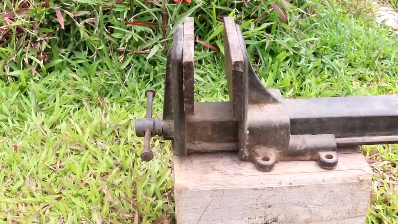 old vise restoration process step by steps