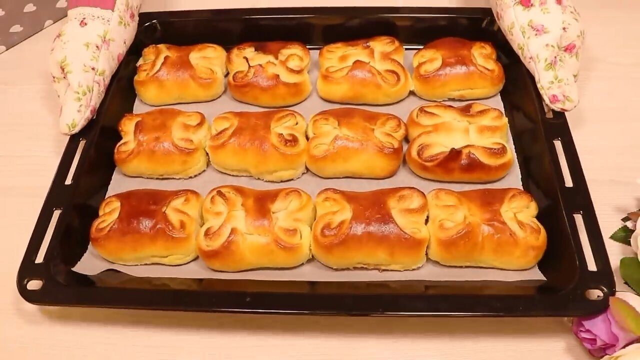 A simple and delicious recipe. Delicious hundred-year-old bread according to my grandmother's recipe.