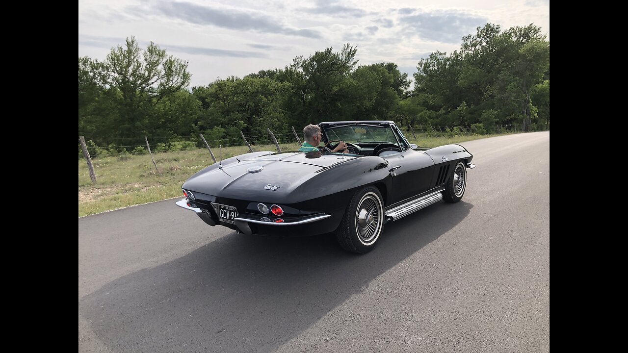 1966 Corvette 427 / 425 Black on Black