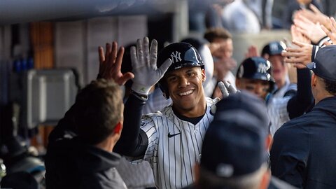 MLB Juan Soto's first Yankee Stadium home run