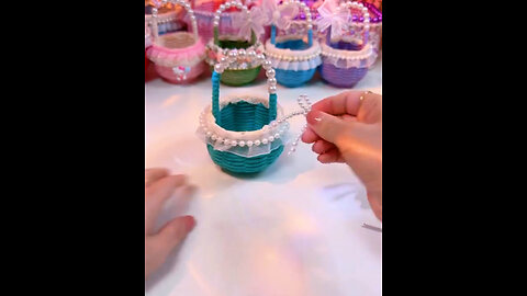 "These tiny handmade baskets are absolutely heart-stealers! 💖✨"