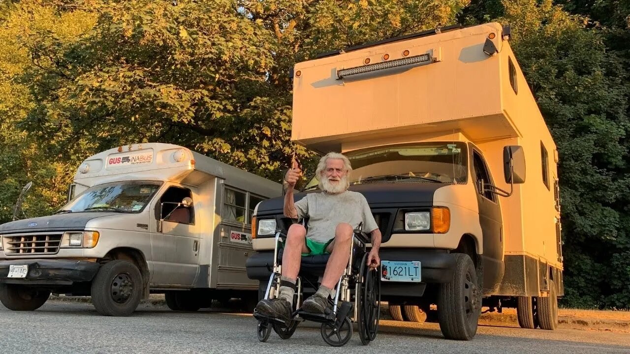 Helping An Old Skoolie Friend In a Wheelchair / Vanlife On The Road