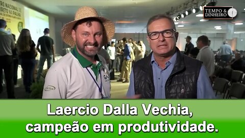 Laercio Dalla Vechia, destaca as plantas de cobertura como ferramenta importante na produção.